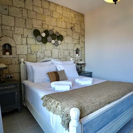 Hotel Cumbalica Flora *