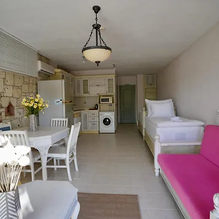 Hotel Cumbalica Flora Çeşme