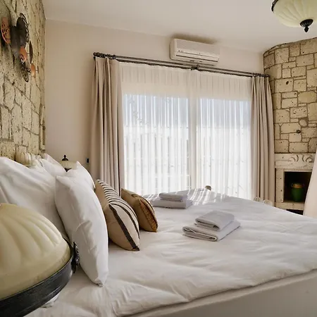 Hotell Cumbalica Flora