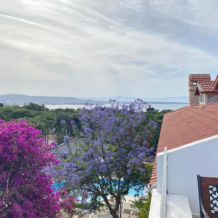 Cumbalica Flora Hotell Çeşme