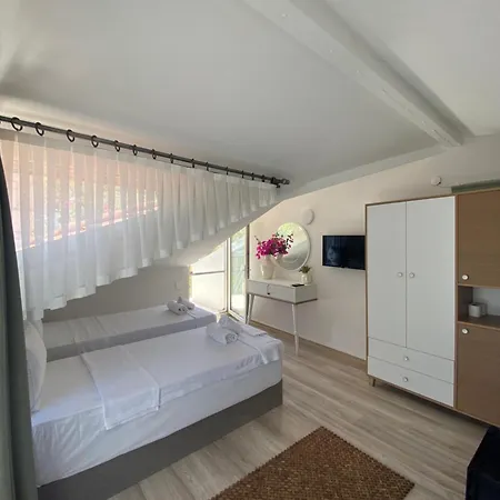 Hotell Cumbalica Flora